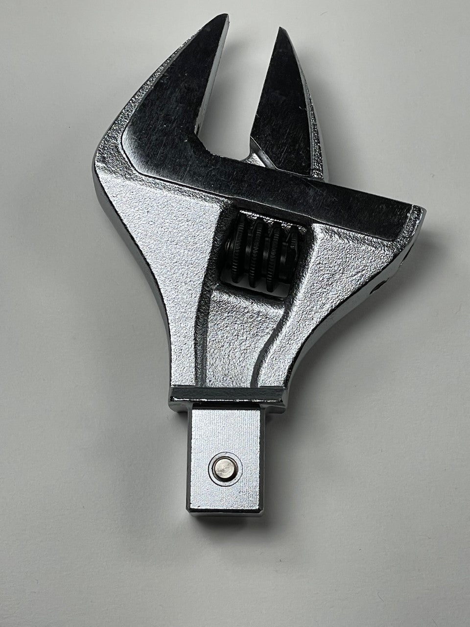 Adjustable Crescent Wrench End 14 x 18